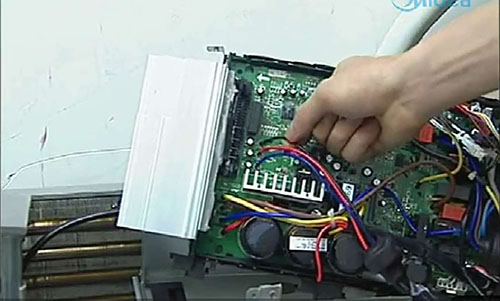 夏津美的空调电话是多少